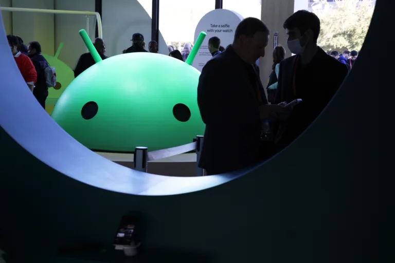 Google Android CLI ilə agentik tətbiq inkişafını yeniləyir